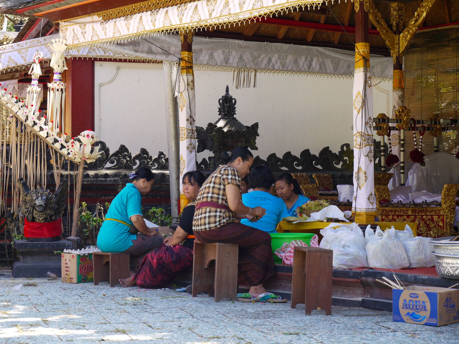 Opfergaben Vorbereitung für ein Tempelfest